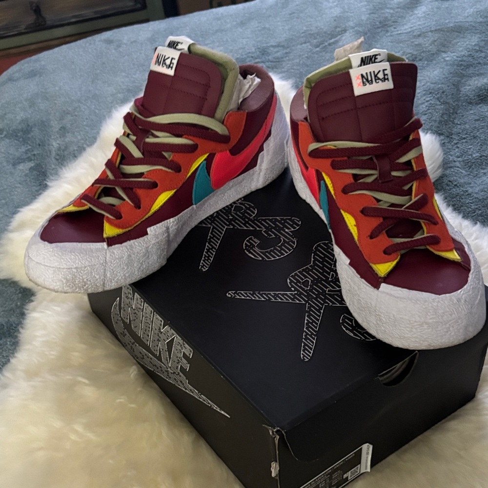 Nike Burgundy and Teal Sneakers